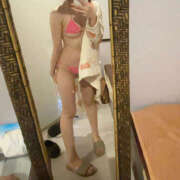 にこ マイクロ🩷 プールサイド