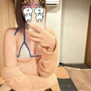 ヒメ日記 2025/12/24 16:09 投稿 にこ プールサイド