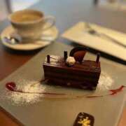 後藤 亜衣 久しぶりの1人時間💭🤍 マダム麗奈大阪