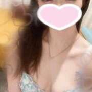 ヒメ日記 2025/11/25 22:53 投稿 ♪あむ♪ 水色りぼん