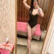 りのん 抱き心地抜群なのよ🩷 コスプレアカデミー