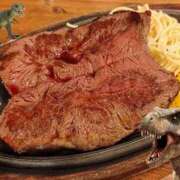 ちさと お肉🥩 池袋人妻城
