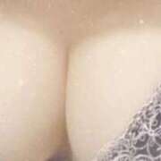 みなみ黒髪清楚系奥様 おはよう☀️ ぽちゃぱい