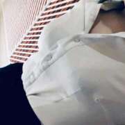 ヒメ日記 2025/12/22 12:50 投稿 桃谷　ゆい NADIA大阪店