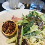 ヒメ日記 2025/12/18 15:19 投稿 平山のあ 麗しいマダム