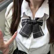 桃瀬こはる いるよ！おいでーー⭐️ 制服×コスプレ アオハルスイッチ