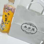 椿 みれい 昨日のお礼♡ 一夜妻　大阪ミナミ店