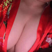 みほ 花金の飲み会は十人十色🥃🍺 花影（かえい）