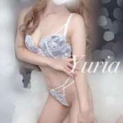 ユリア 悶絶 Aroma De Pari（アロマ・デ・パリ）