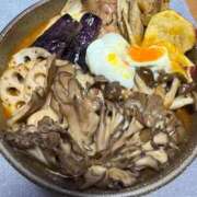 みずき 💜【みずき's キッチン】根菜もりもりっ✨ クリスタル