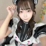 ゆりか 御奉仕するにゃん…🩷🐈‍⬛ E+アイドルスクール新宿・歌舞伎町店