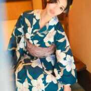 ひびき ☀七夕の日はいつもより大胆になっちゃうかも…🎋一緒に楽しくて気持ちいい、濃厚濃密な時間を過ごそ？☀ シャトーペトラ
