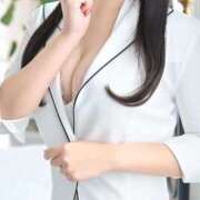 Yuyu はじめましてっ LUXURY（ラグジュアリー）