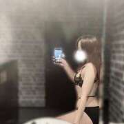 いずみ 4月21日アパホテル五橋でお会いしてくれたお兄さんへ‎🤍 素敵な女の子は好きですか？