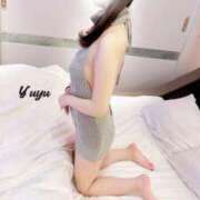 朝和ゆゆ おっきいの🤍 ブルーバード