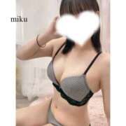 みく 明日から急遽♡ 名古屋痴女性感フェチ倶楽部