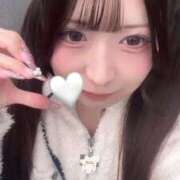 せら 初出勤で心細いので…会いにきてほしいです😿💗 E+アイドルスクール池袋店