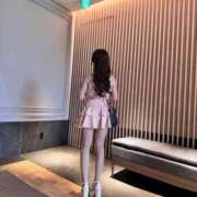 ヒメ日記 2025/11/22 17:14 投稿 雪見ここあ ブルーバード