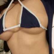 ユリア 本日も 白い巨乳