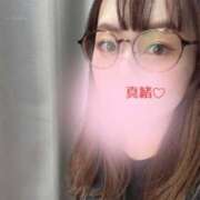 小鳥遊　真緒 たまに眼鏡👓♡ 川崎南町人妻高級ソープ エル・カーヒル(ELCURHIL)秘密の刻