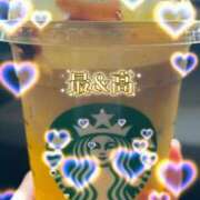 つき スタバの新作⚡️ MAXIM（マキシム）
