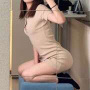 ヒメ日記 2025/12/01 01:27 投稿 こはね 山梨　風俗　デリヘル　 『ラブ＆ピース学園』