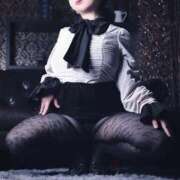 るな 本日出勤します🌹 ロリ性感と痴女教師 池袋ちんぐり学園