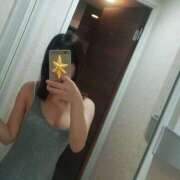 みれい おはよう☀️ 奥さんの手