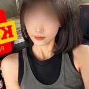 えみこ純粋無垢　業界未経験 出勤します 俺のジュニア