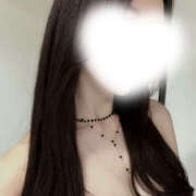 じゅり 本日出勤最終日🐍 上野ハンドメイド