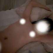 しおん なに、シちゃう？ E+アイドルスクール　大阪・日本橋店