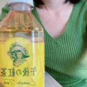 赤塚えま 差し入れはありがたいです💕 月の真珠-新宿-