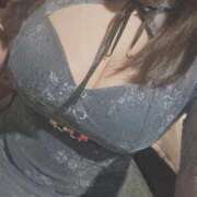 いろは 💌💗 白い巨乳