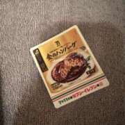 なつみ 🍴セブンで可愛いの見つけた🤎 ストロベリーハウス