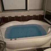 萌咲（もえ） 昼間からいやらしい密会♡ 不倫快感