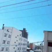 みおか なんでこんなに空って青いんだろう⛅️ ラブ・アンド・ラブ