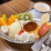 ヒメ日記 2025/12/08 13:00 投稿 ねね VIVIDCREW 梅田堂山店