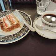 ヒメ日記 2025/11/24 22:59 投稿 るる 花夫人