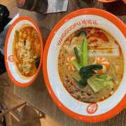 ゆら ゆら(՞⸝⸝ɞ̴̶̷ ·̫ ‹⸝⸝)ಣ💕 エマニエル秋葉原