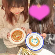 ヒメ日記 2025/12/24 10:26 投稿 タイム 飾窓