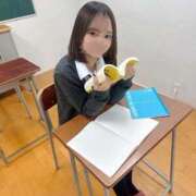 天使　るあ しゅ☔️ 夜這い＆イメクラ妄想する女学生たち谷九校