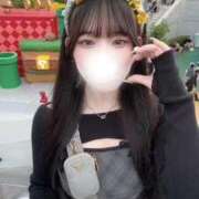 まいな 求め合いたい…😣 E+アイドルスクール品川店