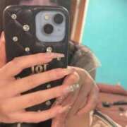 ヒメ日記 2025/12/13 12:23 投稿 ♪うた 水色りぼん