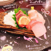 にゃん おいしいものって幸せっ🥹💕 X-PARTY