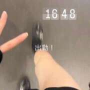 ゆゆ 出勤✨17時〜22時まで 高級オナクラ　ひよこクラブ