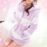 ヒメ日記 2025/12/01 19:58 投稿 南方　りょう☆極上スレンダー美女 ～地元厳選美女がお出迎え～私の部屋にキテネ！トレビの泉