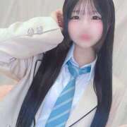 りり あとひと枠🥺 E+アイドルスクール池袋店