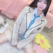 りり 初日完売となりました🥺 E+アイドルスクール池袋店