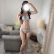 ヒメ日記 2025/12/01 17:25 投稿 りさ★高身長キス好き現役JD Chloe錦糸町店 S級素人清楚系デリヘル