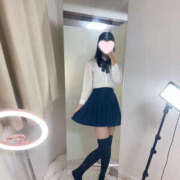 まなつ まなつ💛 派遣型リフレ秋葉原　JK SEVEN